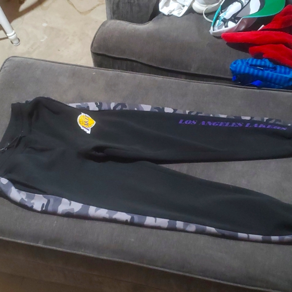 NBA Lakers sweat pants